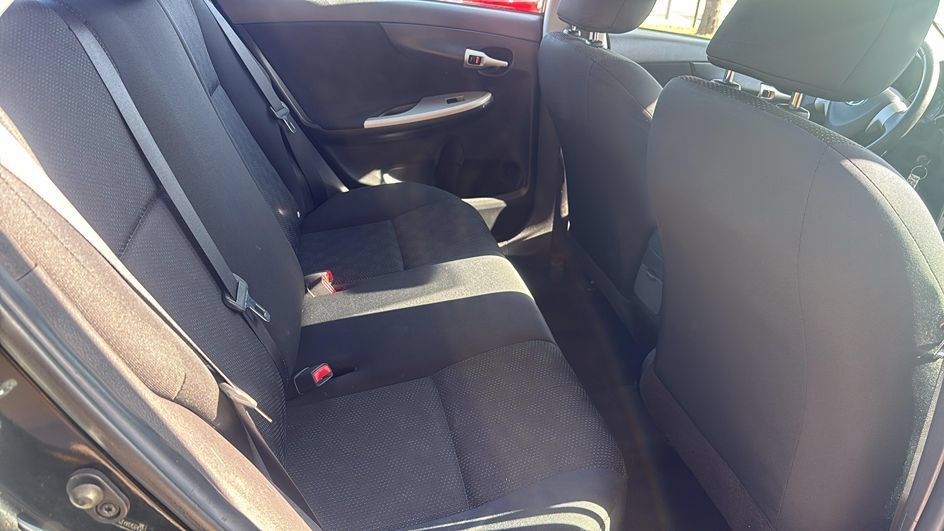 Used 2010 Toyota Corolla S FWD image 10