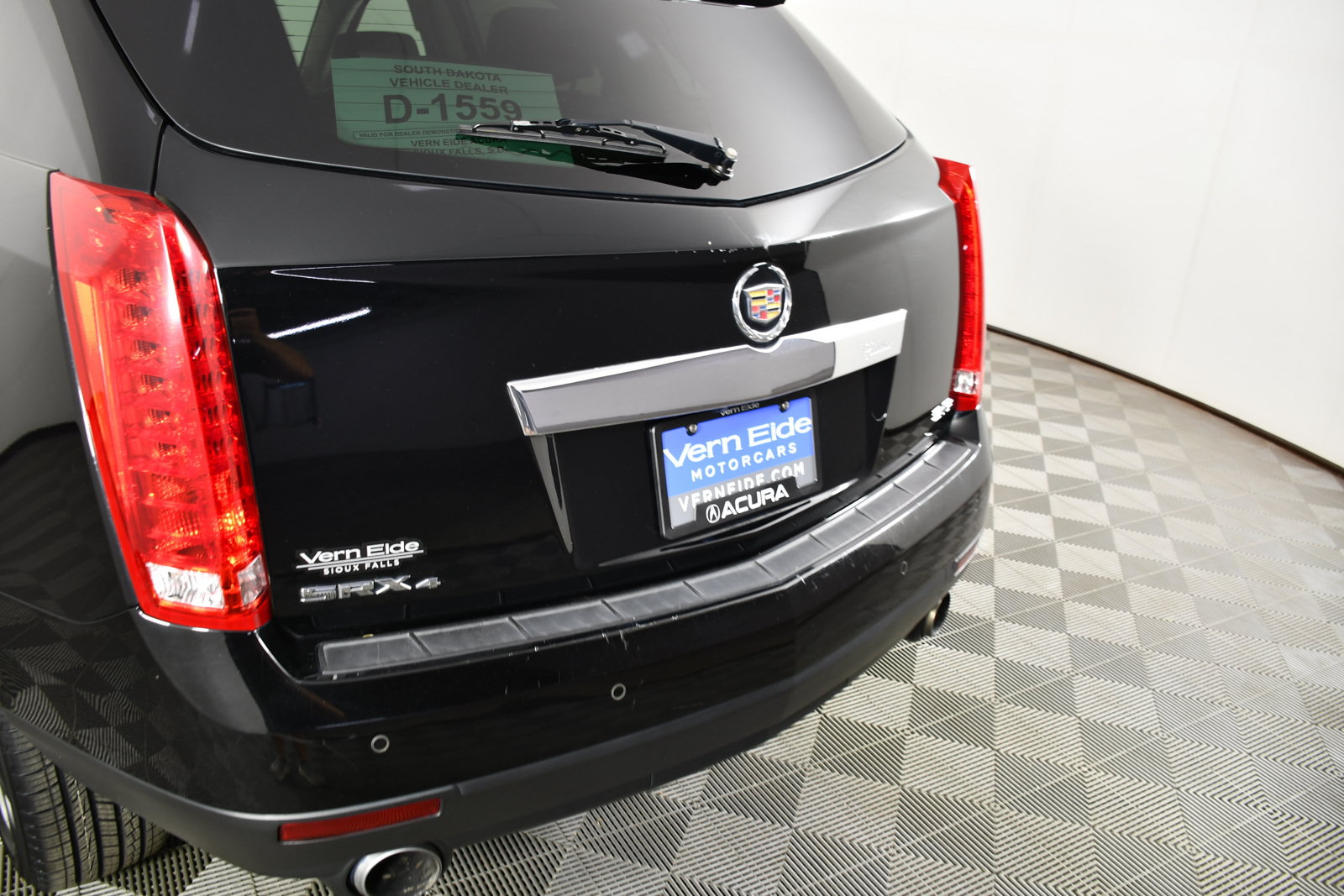 Used 2015 Cadillac SRX Performance w/ Driver Assist Package AWD/4WD image 15