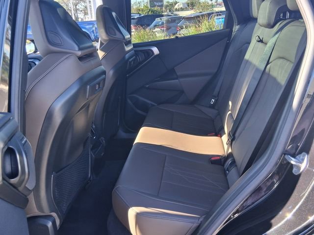 Used 2025 BMW X3 M50 w/ Premium Package image 13