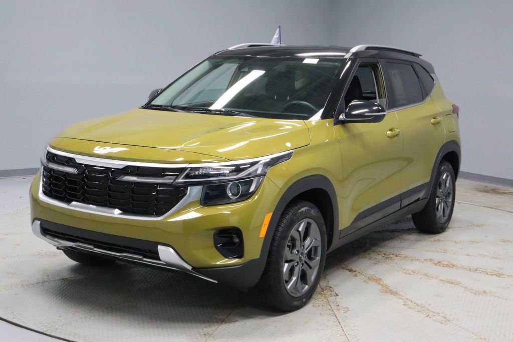 Used 2024 Kia Seltos S AWD/4WD image 9
