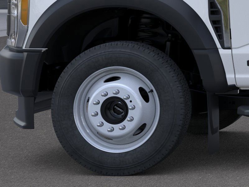 New 2026 Ford F550 4x4 Crew Cab image 21