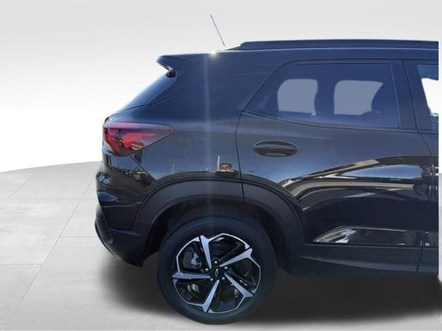 Used 2022 Chevrolet TrailBlazer RS FWD image 4