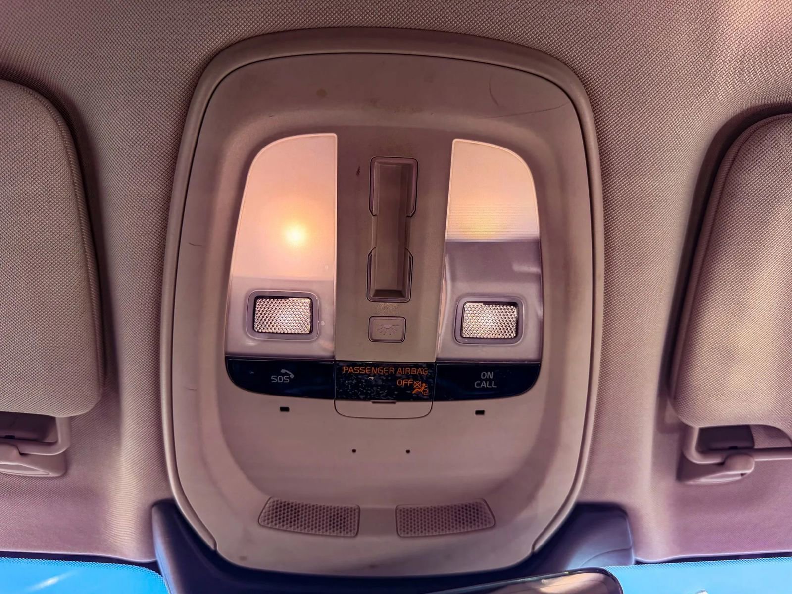 Used 2022 Volvo S90 B6 Momentum AWD/4WD image 36