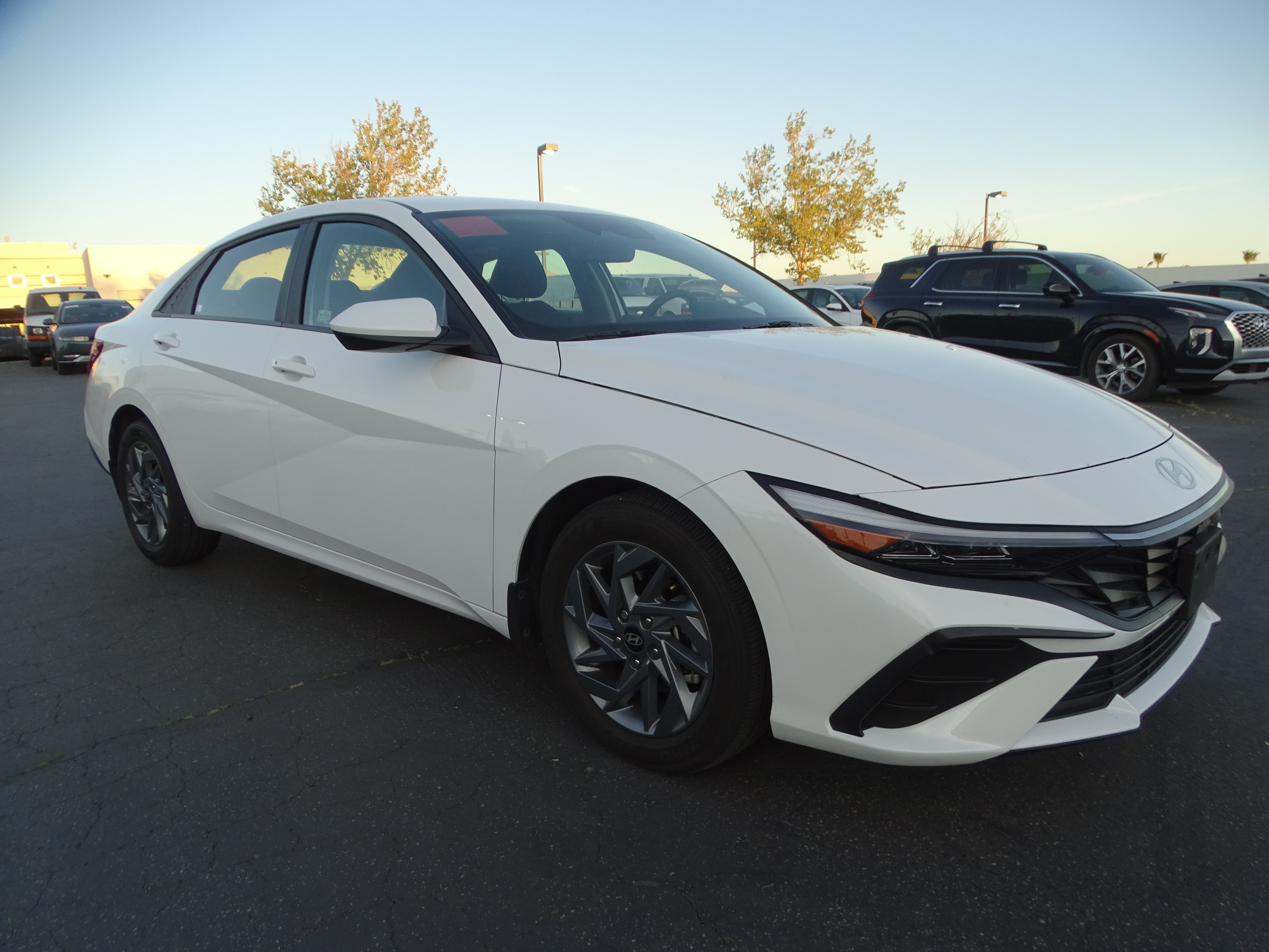 Used 2024 Hyundai Elantra SEL FWD image 53