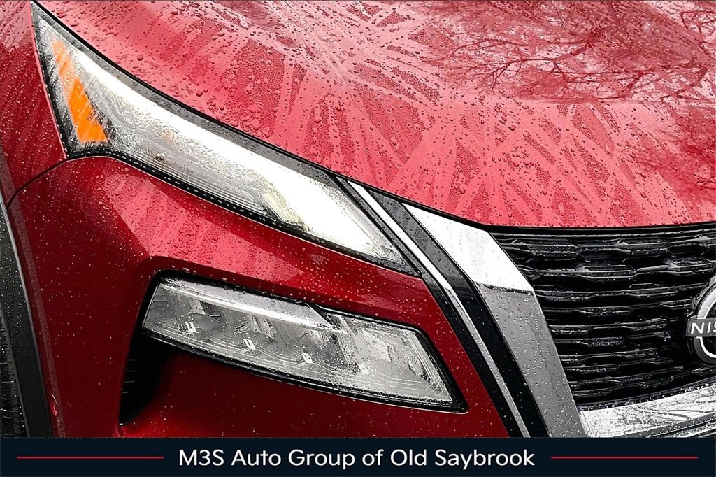 Used 2023 Nissan Rogue SL w/ SL Premium Package image 32