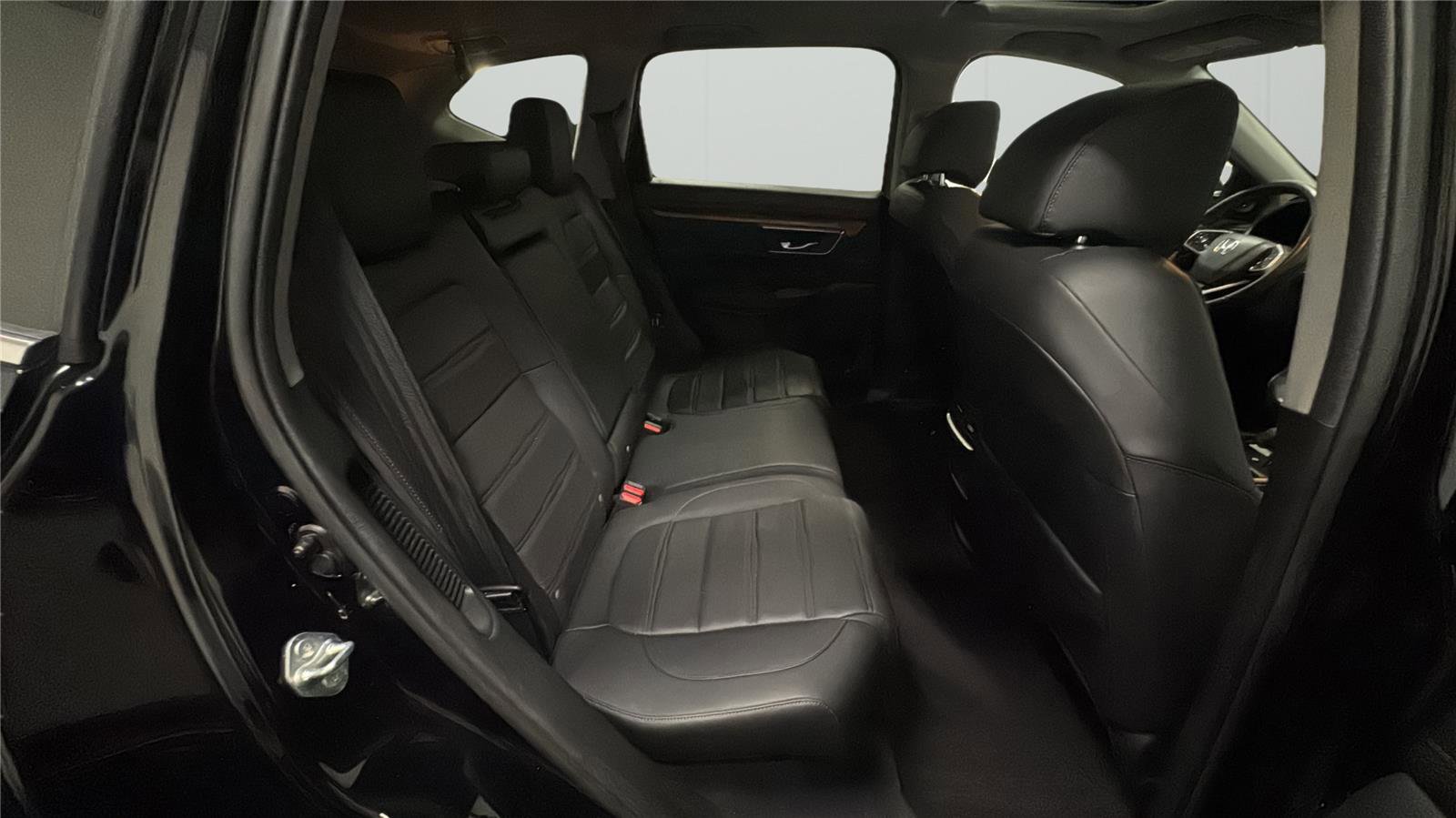 Used 2022 Honda CR-V Touring image 13
