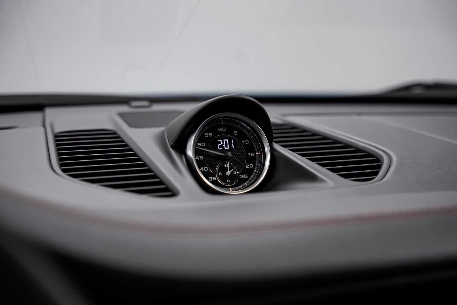 Used 2019 Porsche 911 Carrera 4 GTS AWD/4WD image 13