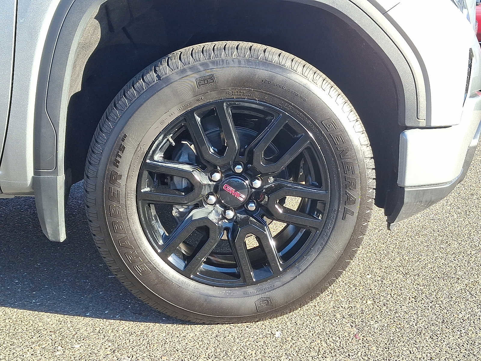 Certified 2025 GMC Sierra 1500 Elevation image 9