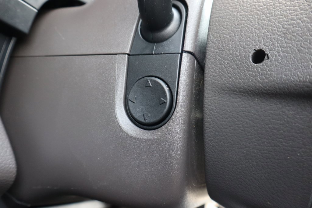 Used 2020 Ford Expedition Limited image 20