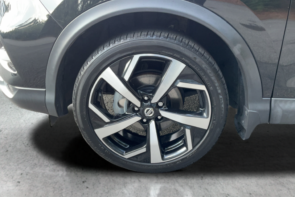 Used 2022 Nissan Rogue Sport SL AWD/4WD image 25