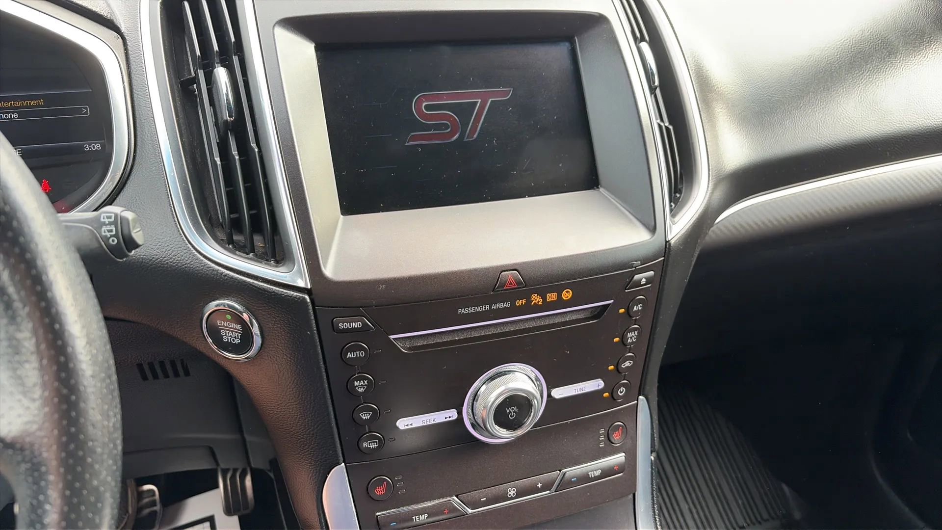 Used 2019 Ford Edge ST w/ Cold Weather Package image 24