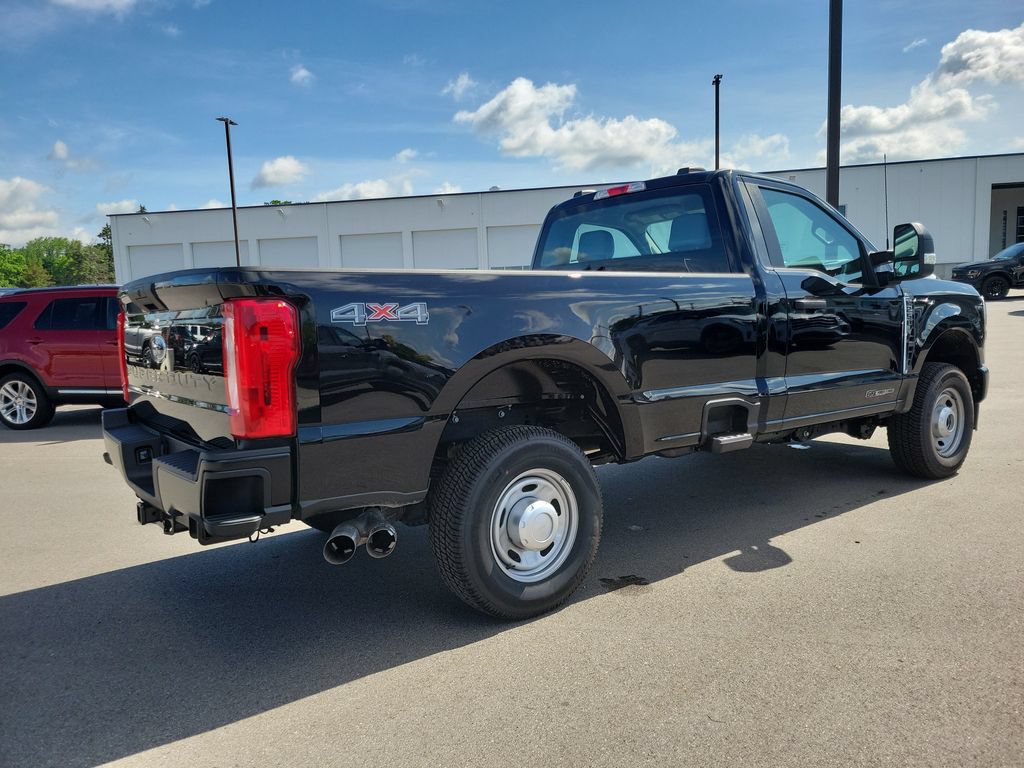 Used 2026 Ford F250 XL AWD/4WD image 4