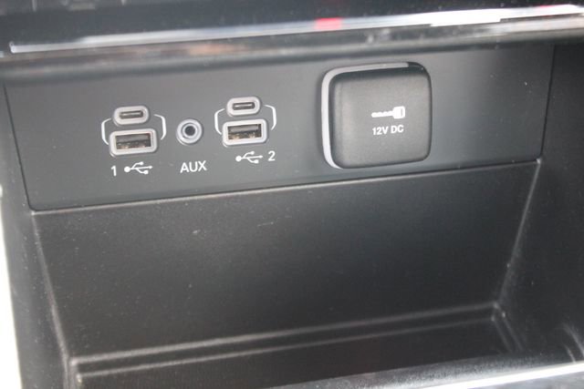 Used 2023 Jeep Grand Cherokee L Laredo AWD/4WD image 10