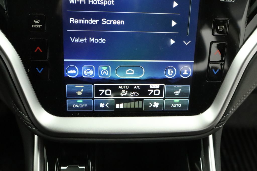 Used 2025 Subaru Outback Premium image 42