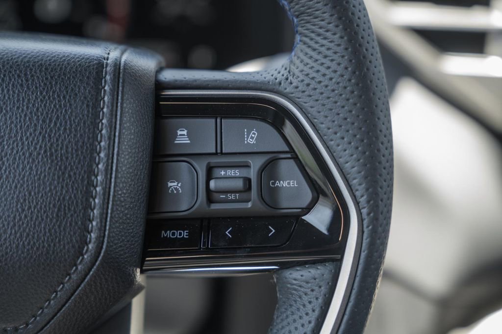 New 2026 Toyota Tundra Platinum AWD/4WD image 31