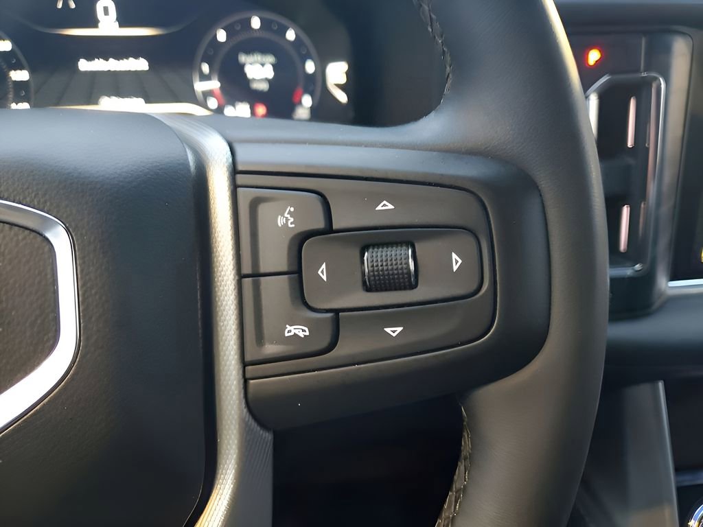 Used 2023 GMC Yukon Denali AWD/4WD image 37