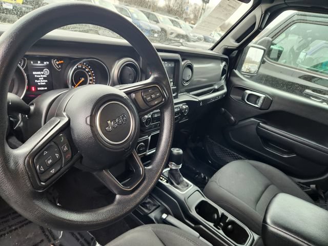 Used 2023 Jeep Wrangler Unlimited Sport AWD/4WD image 9