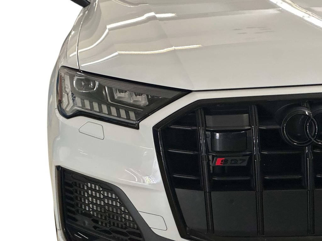 Used 2023 Audi SQ7 Premium Plus w/ Executive Package AWD/4WD image 23