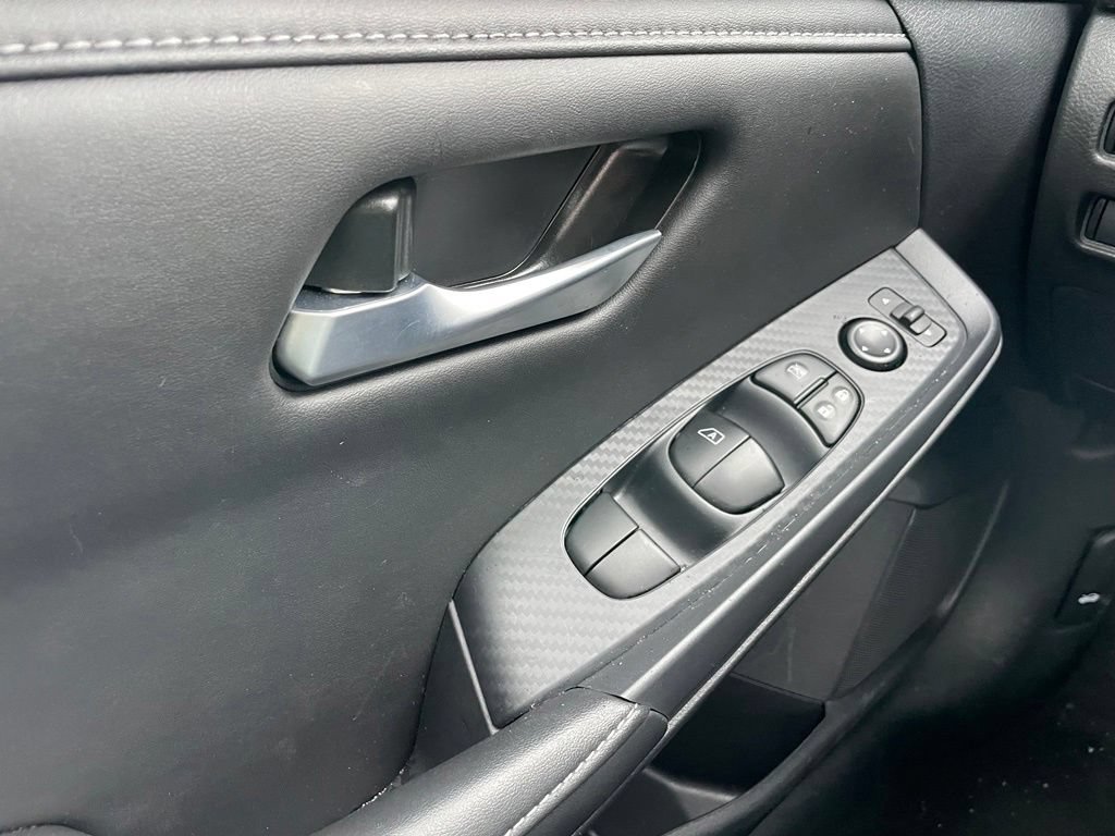Certified 2024 Nissan Sentra SV FWD image 12