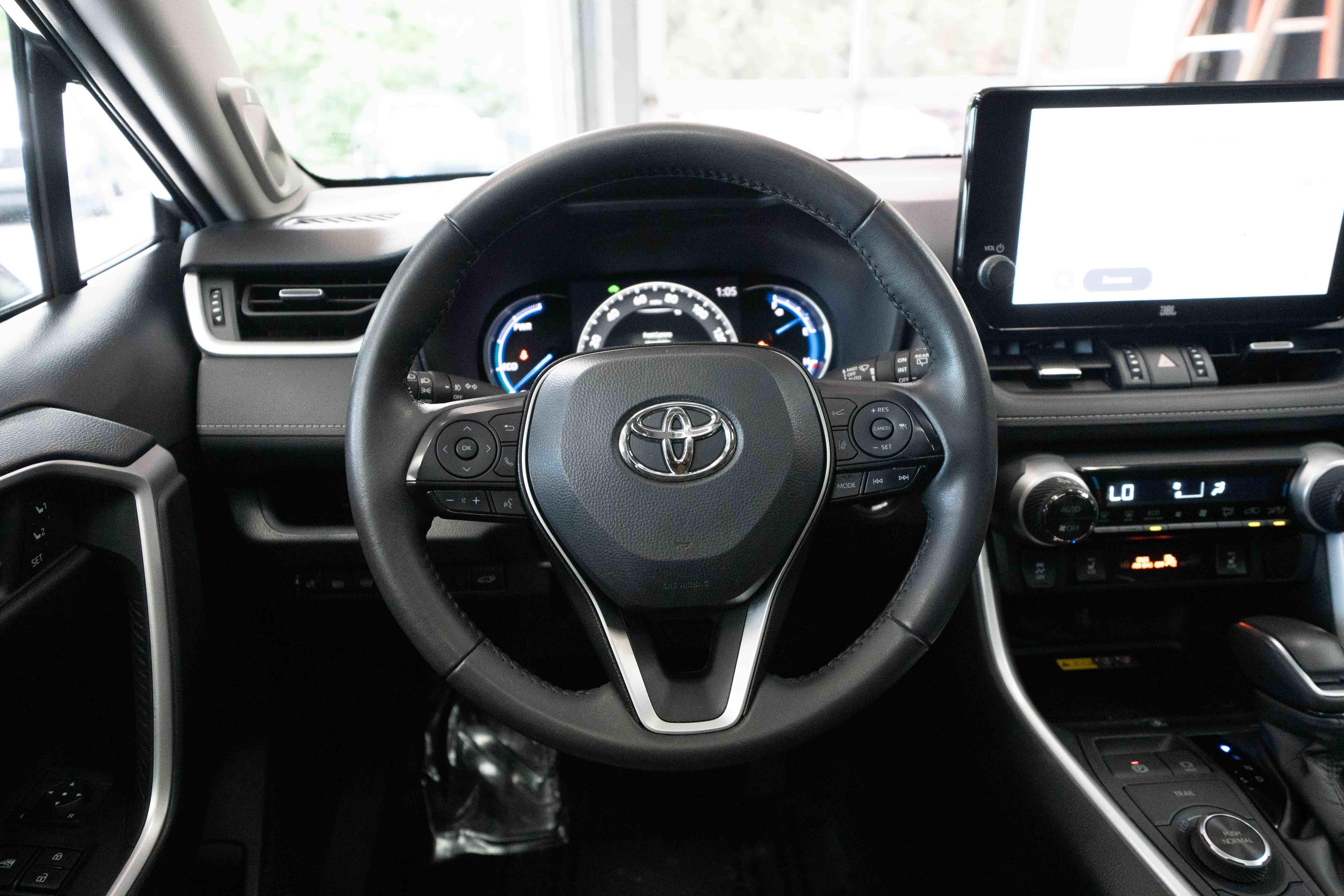 Used 2024 Toyota RAV4 XLE Premium w/ Weather Package AWD/4WD image 21