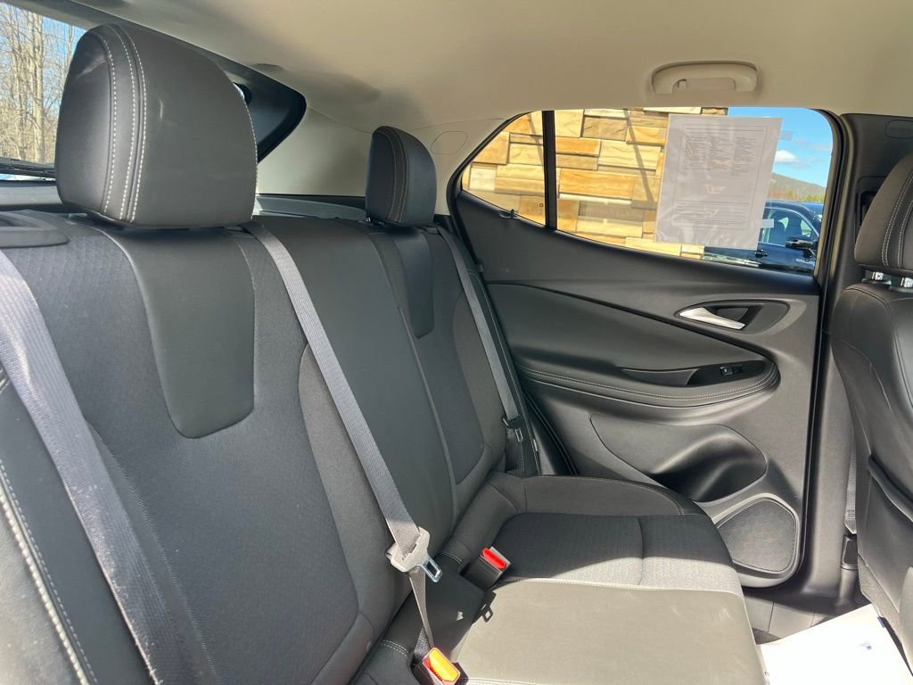 Used 2025 Buick Encore GX Preferred AWD/4WD image 28