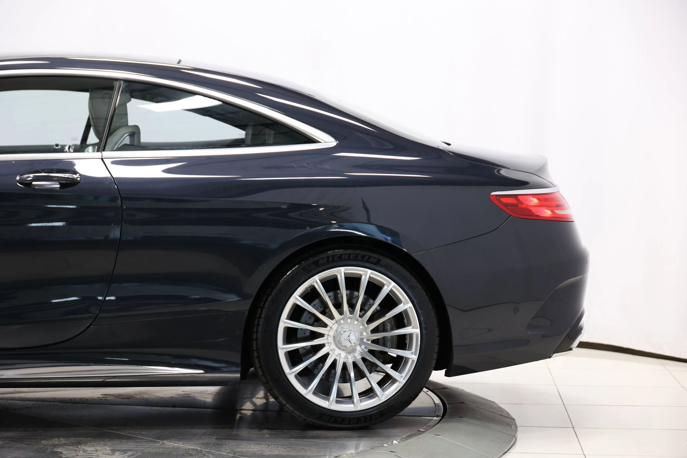 Used 2016 Mercedes-Benz S 65 AMG Coupe image 9