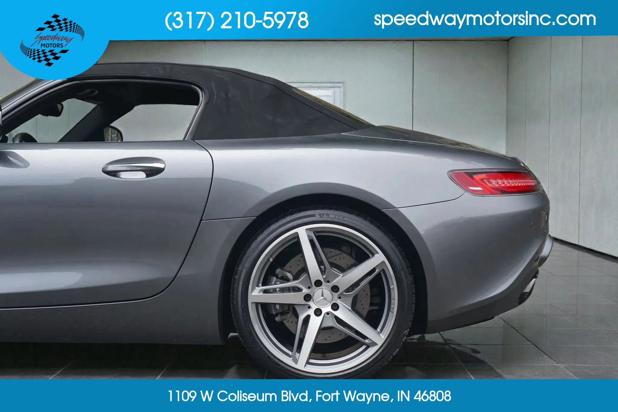 Used 2018 Mercedes-Benz AMG GT Roadster image 8