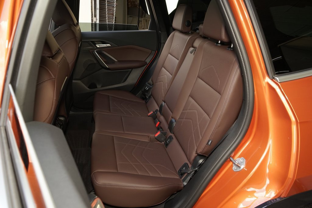 Used 2025 BMW X1 xDrive28i image 15