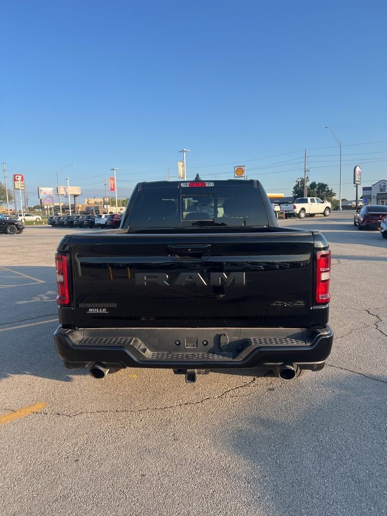 New 2026 RAM 1500 4x4 Crew Cab image 4