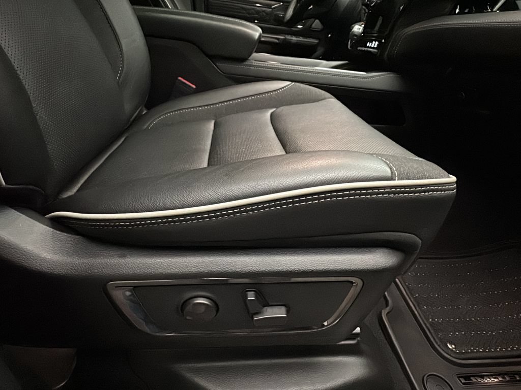 Used 2025 RAM 1500 Limited AWD/4WD image 18