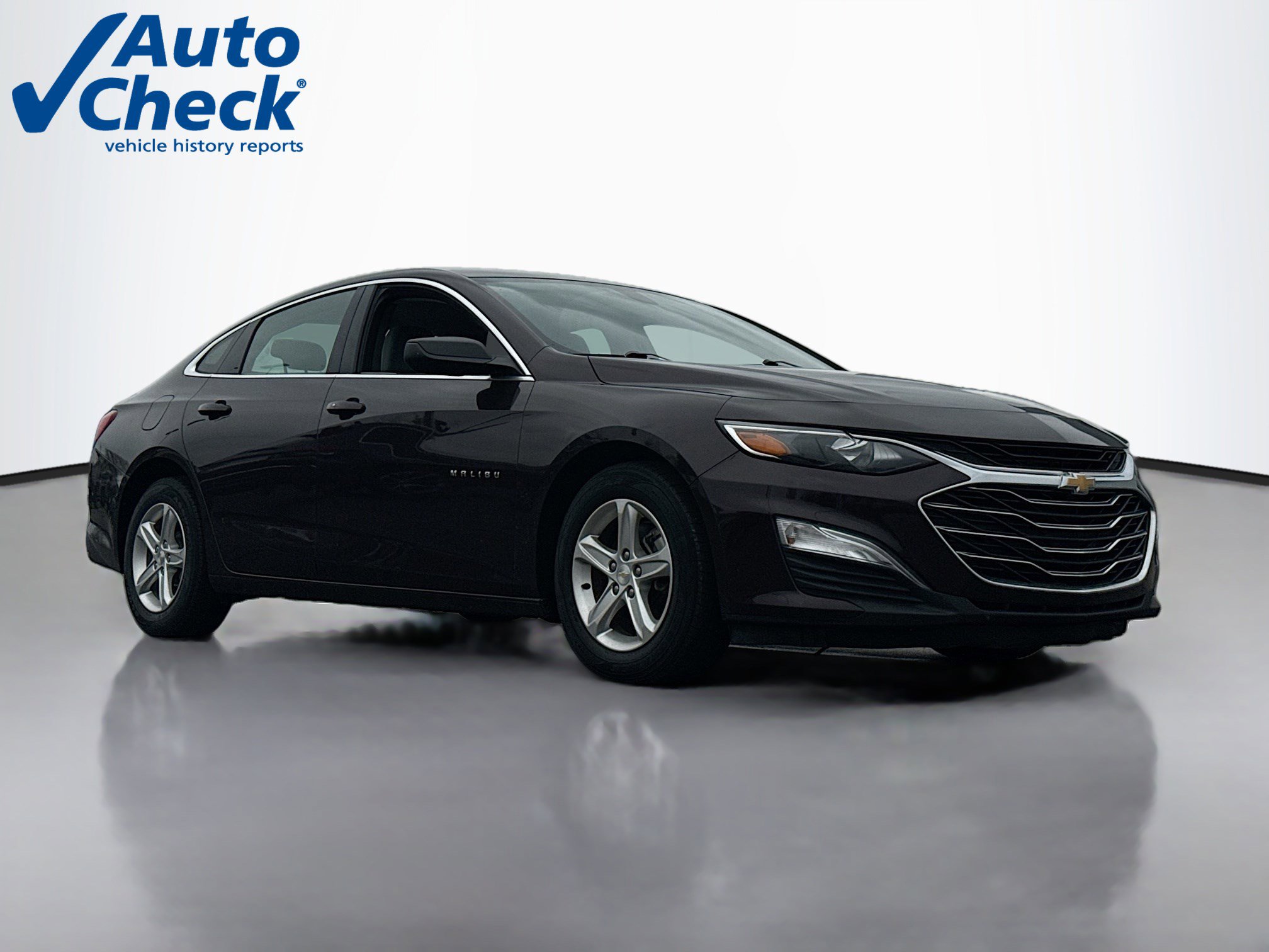 Used 2021 Chevrolet Malibu LS FWD image 1
