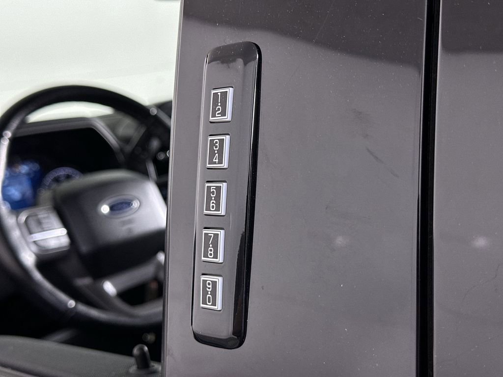 Used 2022 Ford F150 XLT w/ Equipment Group 301A Mid image 33