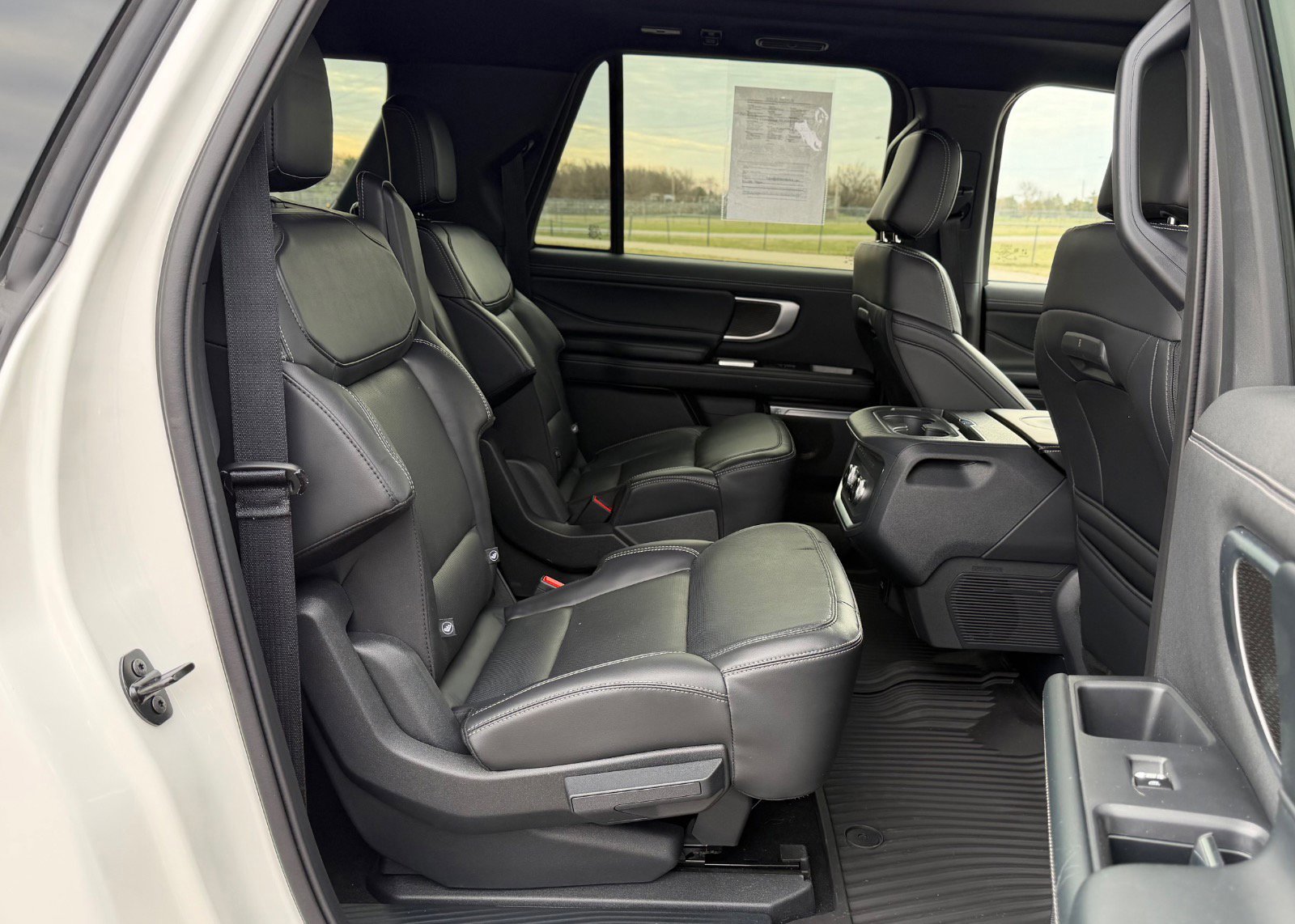 Certified 2025 Ford Expedition Max Platinum w/ Stealth Appearance Package image 32