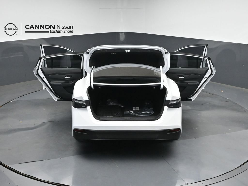 New 2026 Nissan Sentra SV image 40