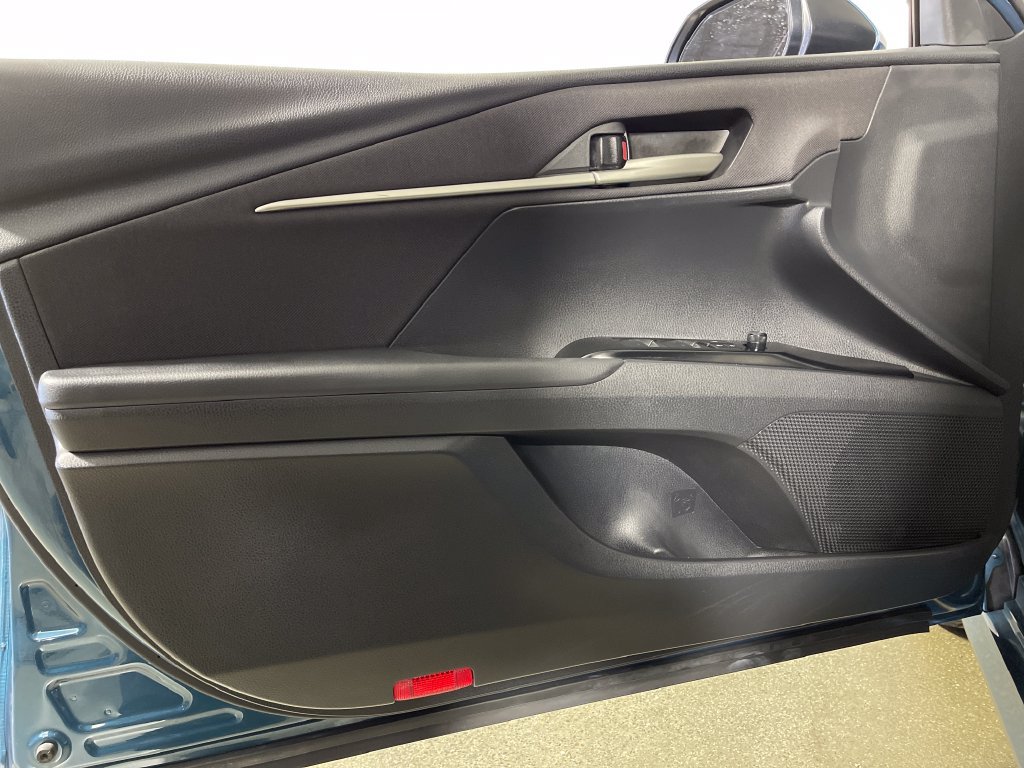 Certified 2025 Toyota Camry LE FWD image 17
