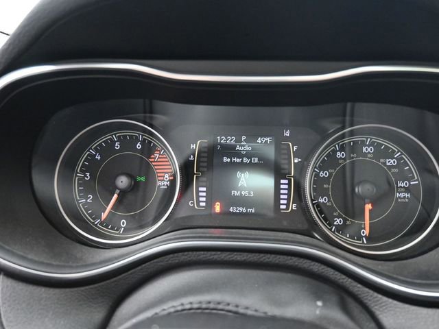 Used 2020 Jeep Cherokee Latitude Lux w/ Comfort/Convenience Group image 20