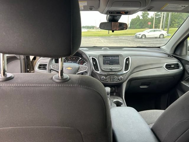 Used 2024 Chevrolet Equinox LT FWD image 14