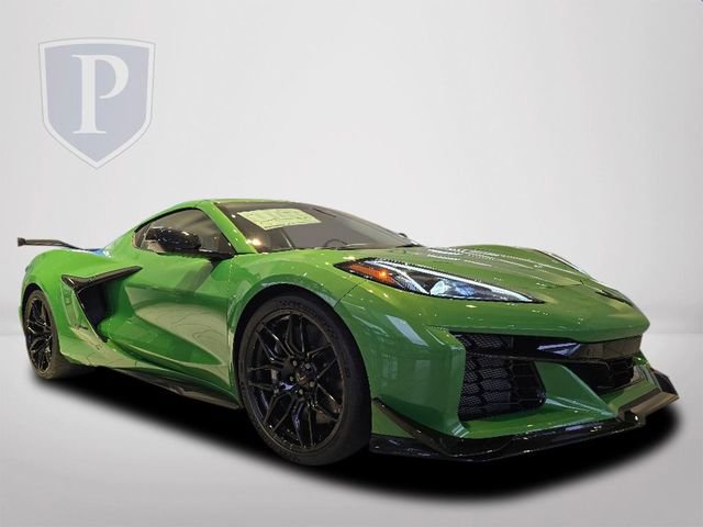 New 2026 Chevrolet Corvette Z06 w/ Z07 Performance Package image 2