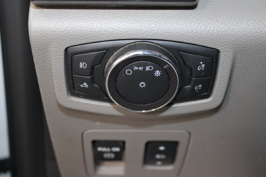 Used 2018 Ford F150 XLT w/ Equipment Group 301A Mid AWD/4WD image 42