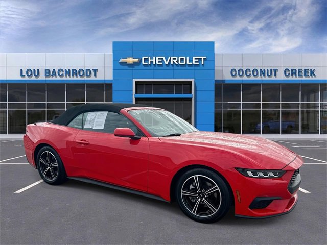 Used 2024 Ford Mustang EcoBoost image 2