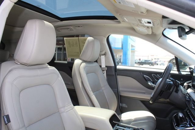 Used 2023 Lincoln Corsair FWD w/ Equipment Group 102A image 16