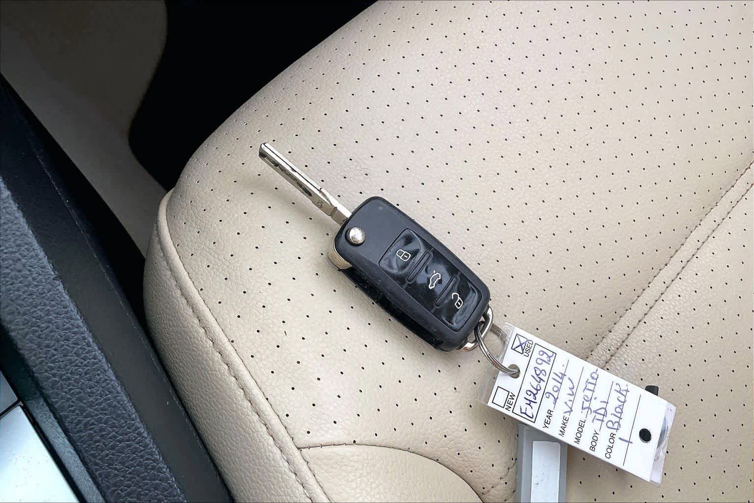 Used 2014 Volkswagen Jetta TDI FWD image 14