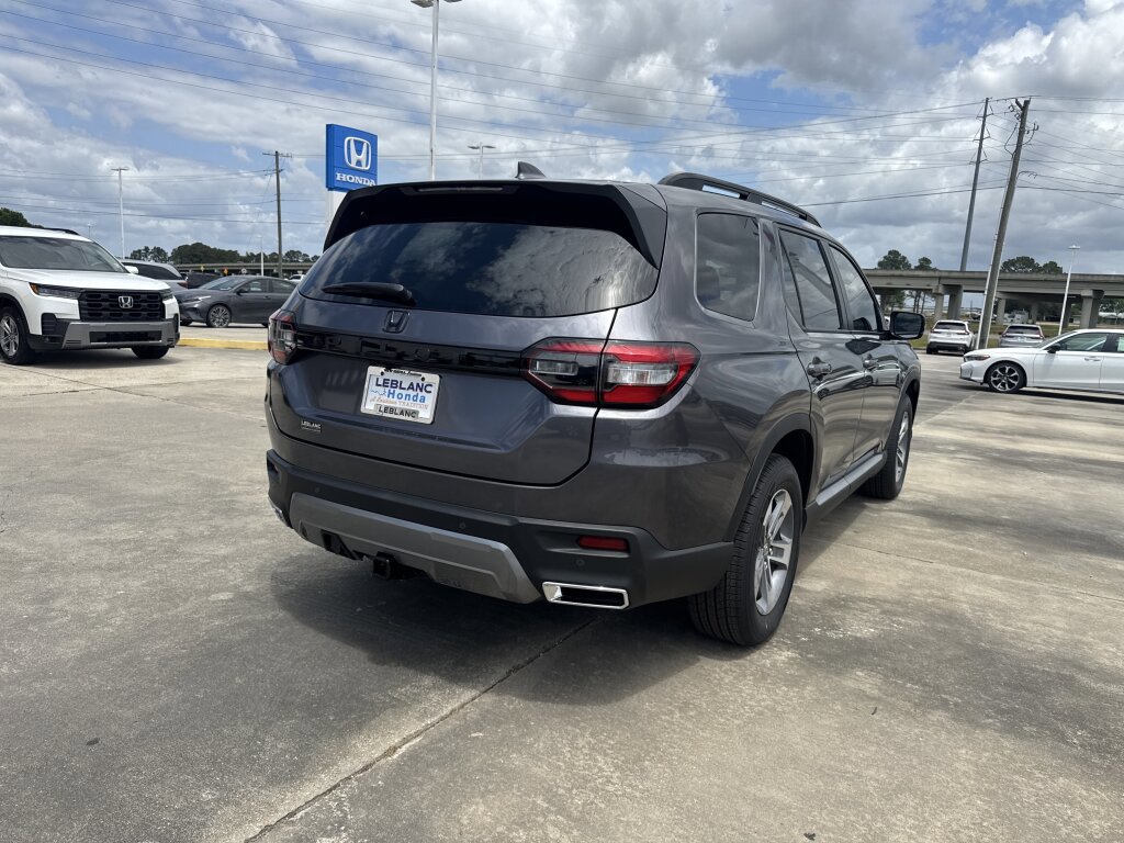 New 2026 Honda Pilot EX-L image 6