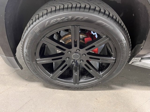 Used 2015 Chevrolet Tahoe LT image 29