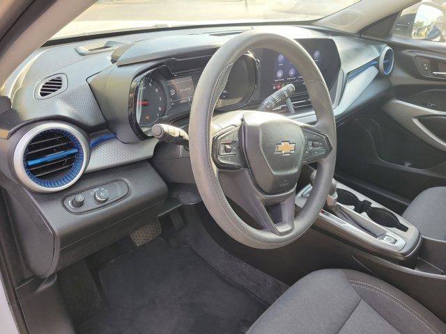 Used 2024 Chevrolet Trax LS image 18