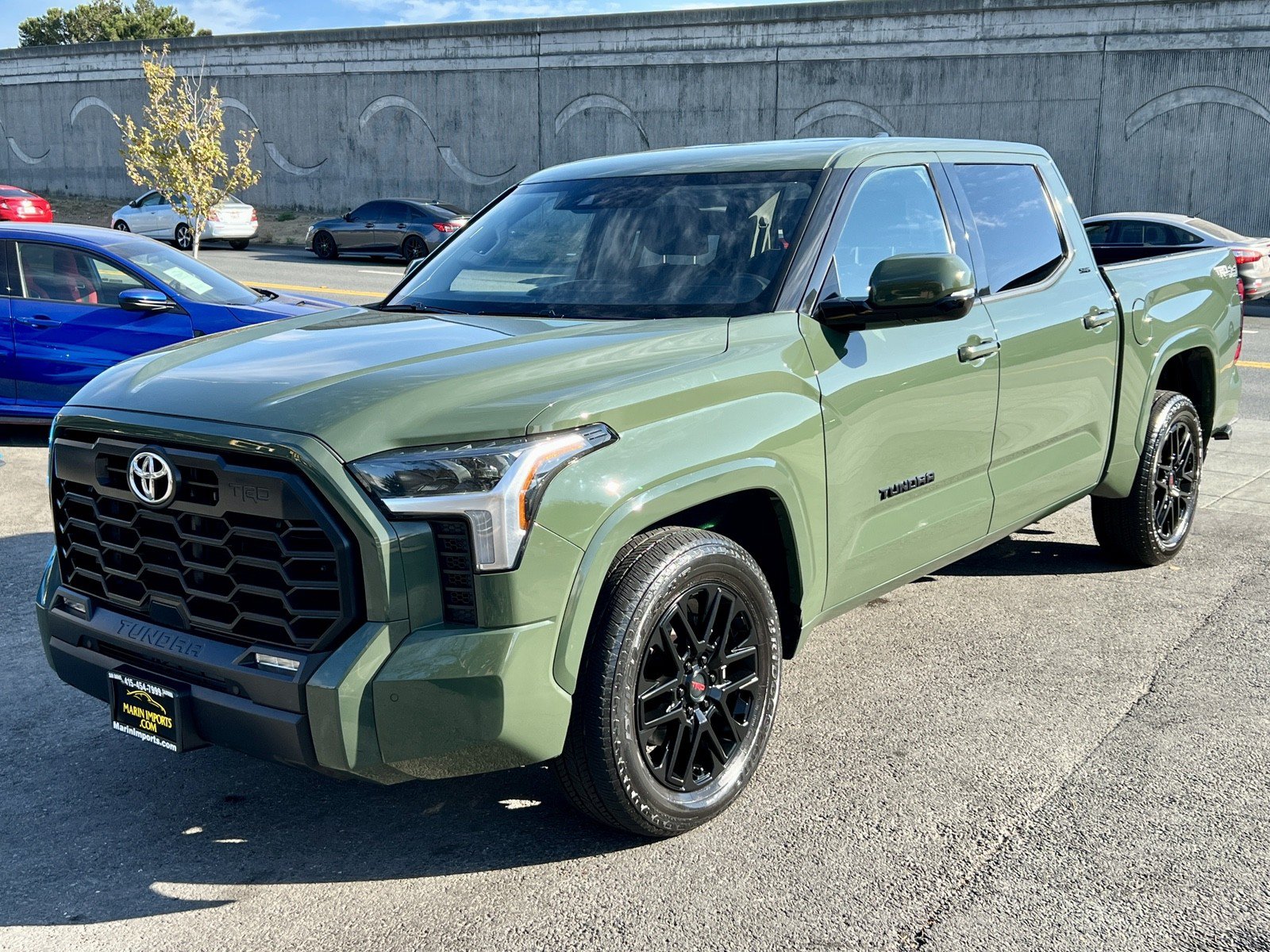 Used 2022 Toyota Tundra SR5 w/ TRD Sport Package AWD/4WD image 10