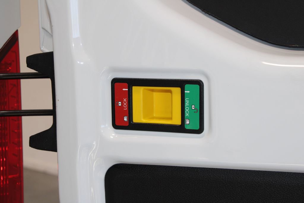 New 2026 Ford Transit 250 148 Medium Roof w/ Load Area Protection Package image 17