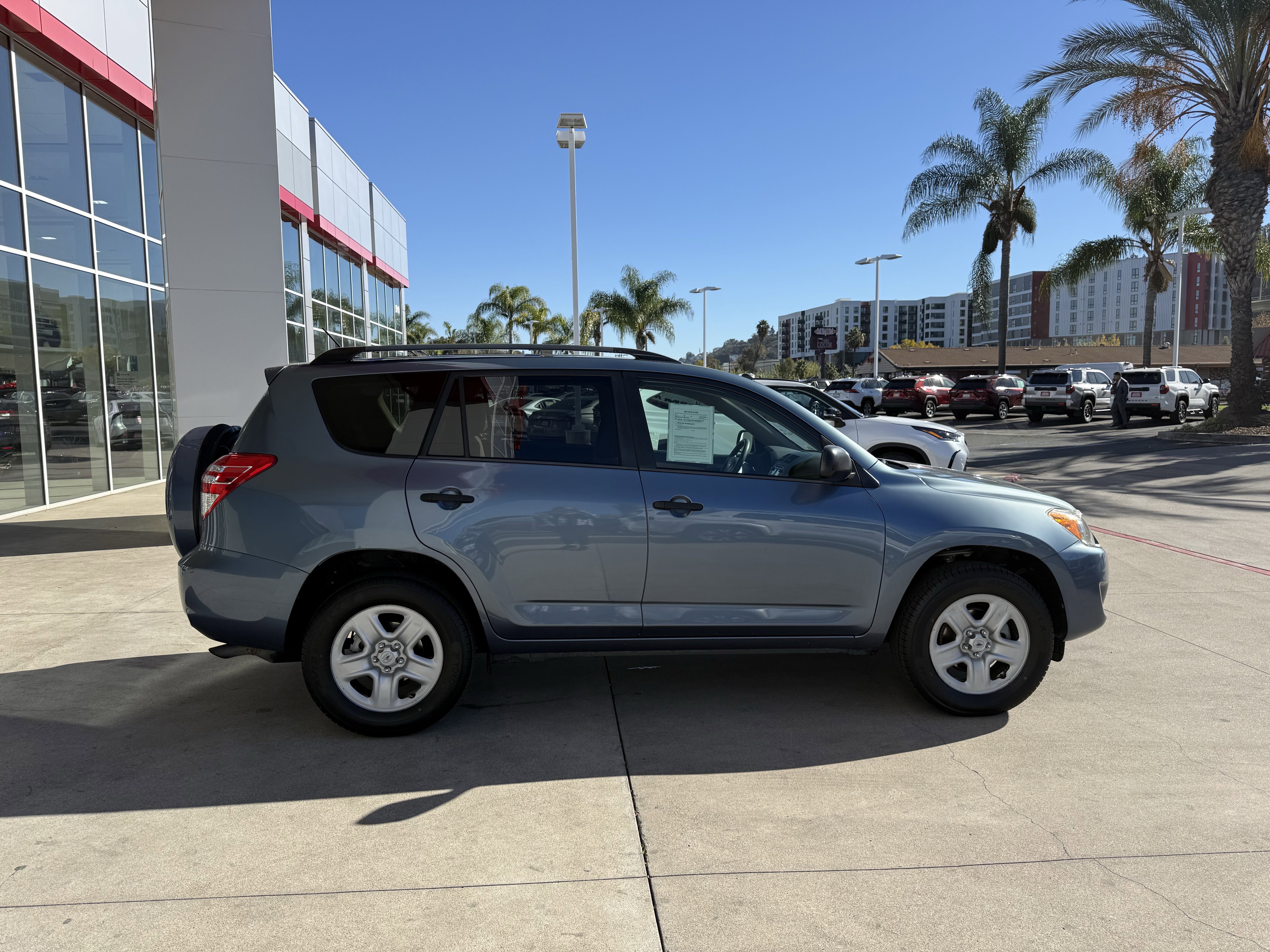 Used 2012 Toyota RAV4 FWD w/ 3rd Row image 27