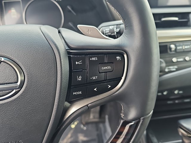 Certified 2020 Lexus ES 350 w/ Premium Package image 16