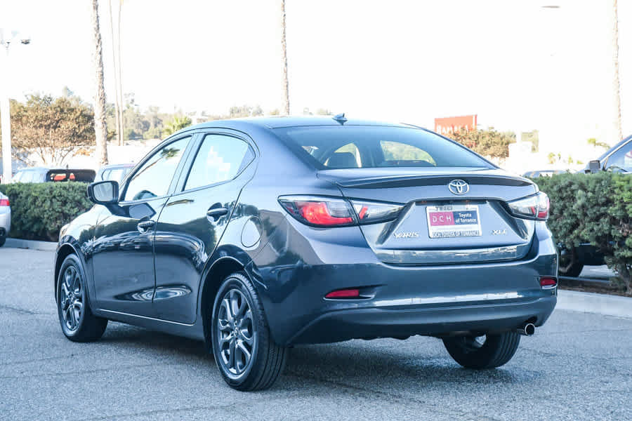 Certified 2020 Toyota Yaris XLE FWD image 7